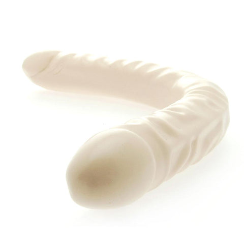 A Guide to Rubber Dildos