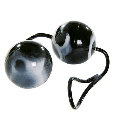 Duo Balls Black and White - Peaches and Screams