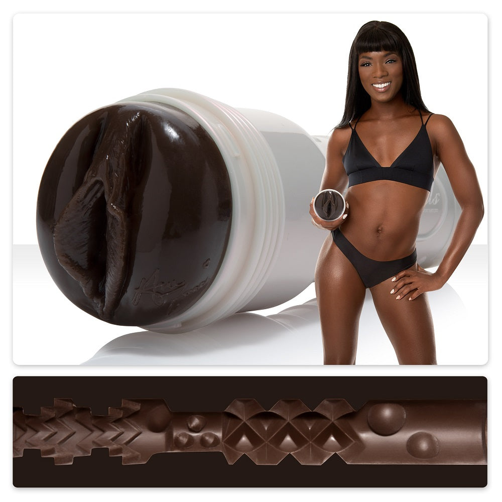 fleshlight-girls-ana-foxxx-silk-textured-male-masturbator