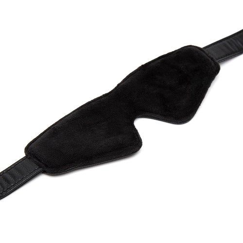 fifty-shades-of-grey-bound-to-you-blindfold-2