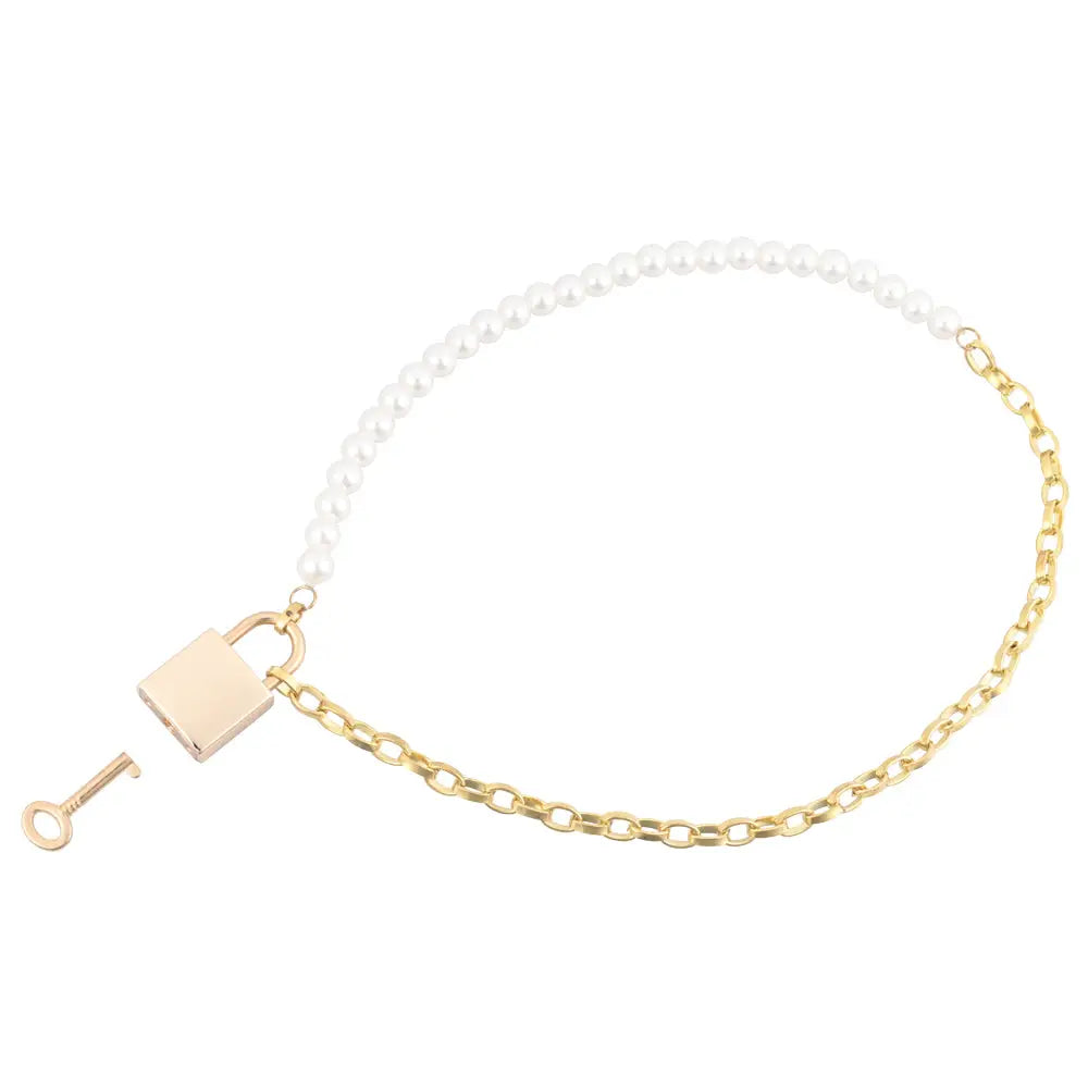 Sex and mischief pearl day collar with o ring necklace - peaches and screams