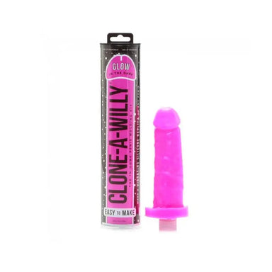 Clone-a-willy Realistic Pink Silicone Vibrating Dildo Penis Moulding Kit - Peaches and Screams