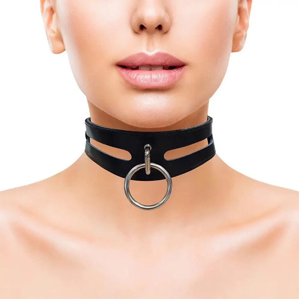 Rouge Garments Black Leather Bondage Collar For Bdsm Couples - Peaches and Screams